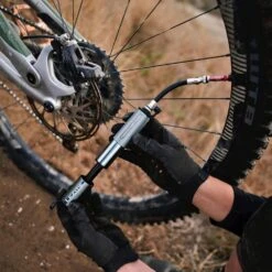 Lezyne Pocket Drive HV CNC Alloy Compact Pump -Schwalbe || Shimano || rockrider Shop k32101123249e8205da8f68d593098398